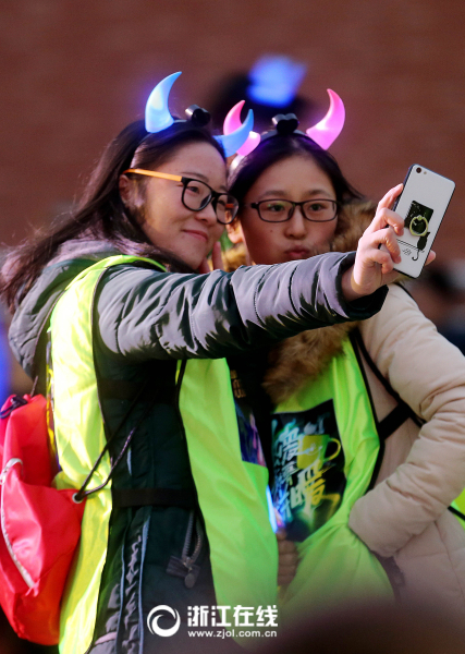 1482211921650112.jpg 1120125420_14817896265701n.jpg